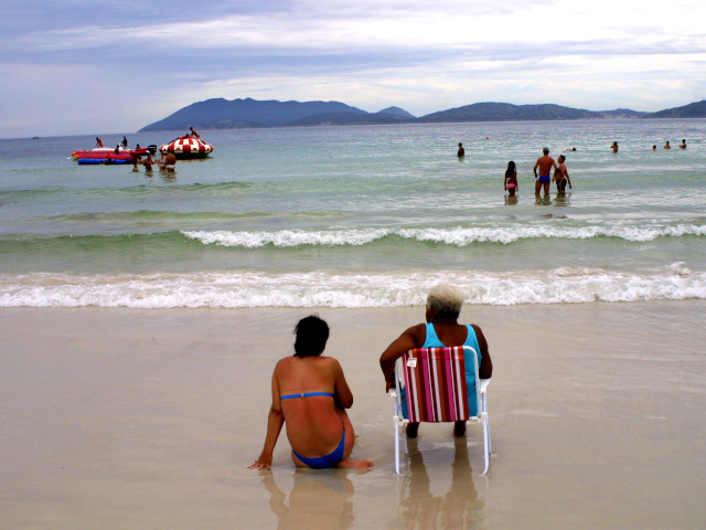 Cabo Frio Beaches &copy Ari Oliveira / Brazil Beaches