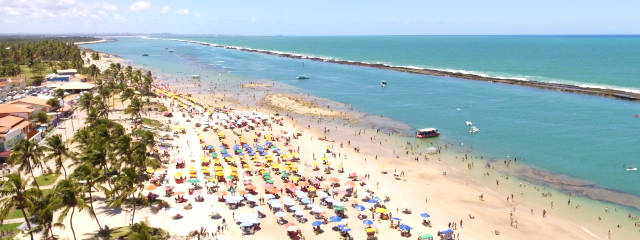 Playa del Francés en Marechal Deodoro (Alagoas) en Playas de Brasil © SETUR-AL